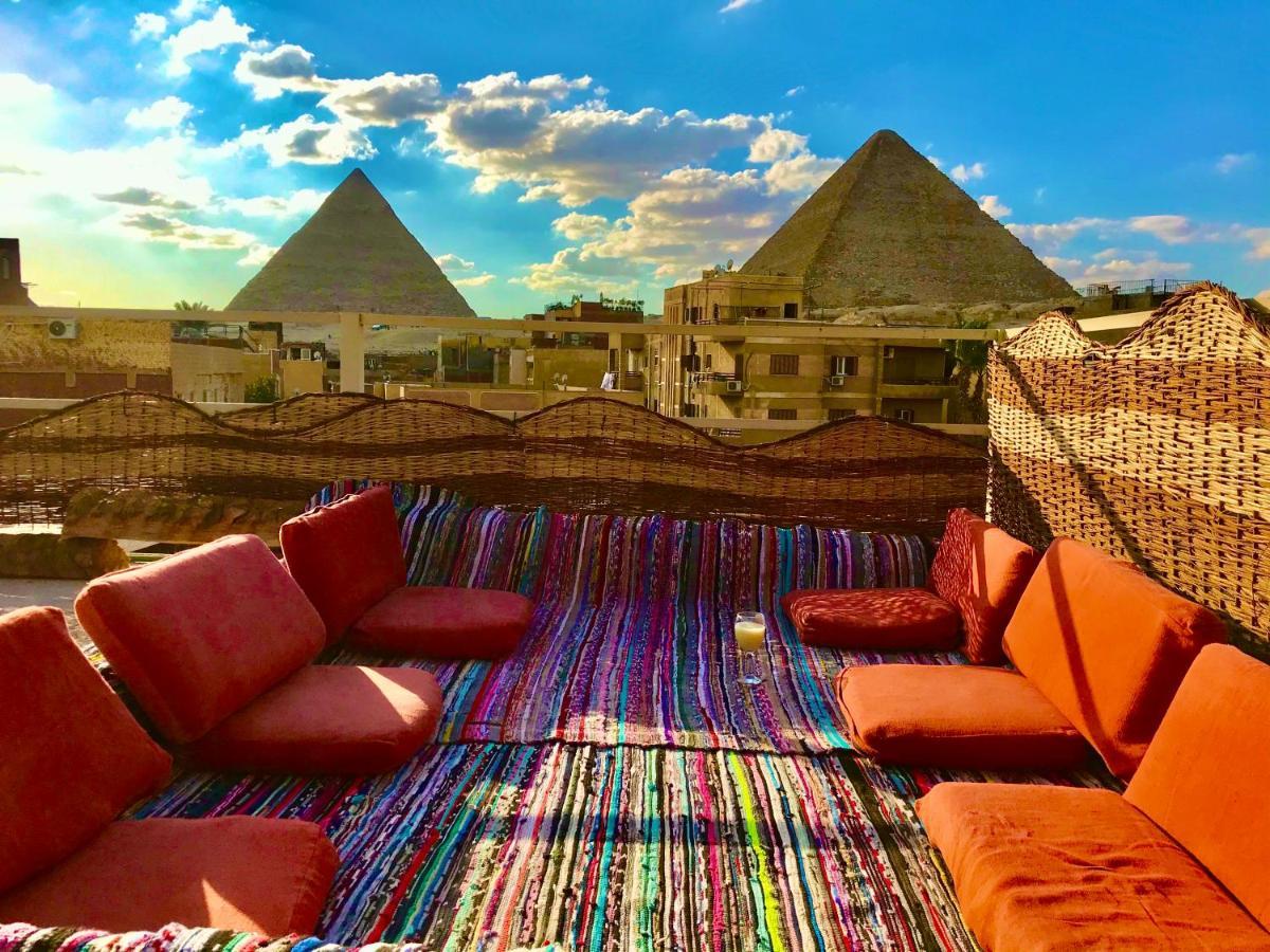 Carpet Alaadein Pyramids View Hotel Kafrat al Jabal Exterior photo
